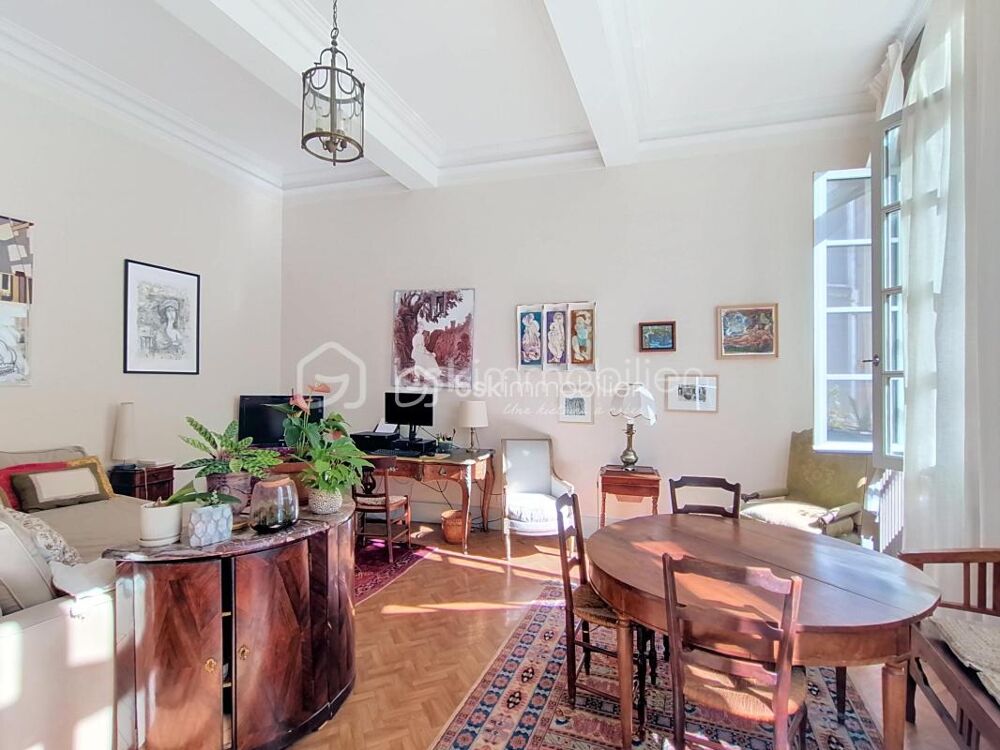 Vente Appartement MONTPELLIER ÉCUSSON – L'ADRESSE, LE CHARME, LE POTENTIEL 82 m² de caractère au cœur du centre historique Montpellier