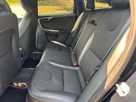 XC60 2.0 D4 190 AWD Momentum Business - Entretien constructeur 2017 occasion 91270 Vigneux Sur Seine