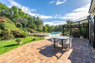  Maison � vendre 10 pi�ces 300 m�