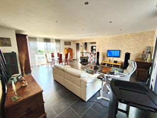  Villa � vendre 5 pi�ces 165 m�