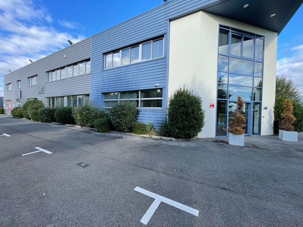   VERNEUIL EN HALATTE - Bureaux Parc Alata15 m² à 160 m² Verneuil en halatte