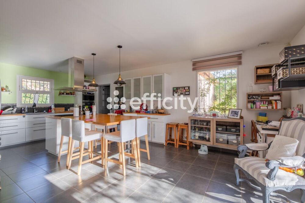 � vendre  Maison Roquebrune-sur-Argens (83520)