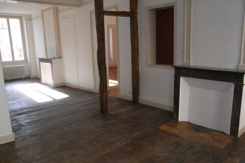  Appartement � louer 4 pi�ces 107 m�