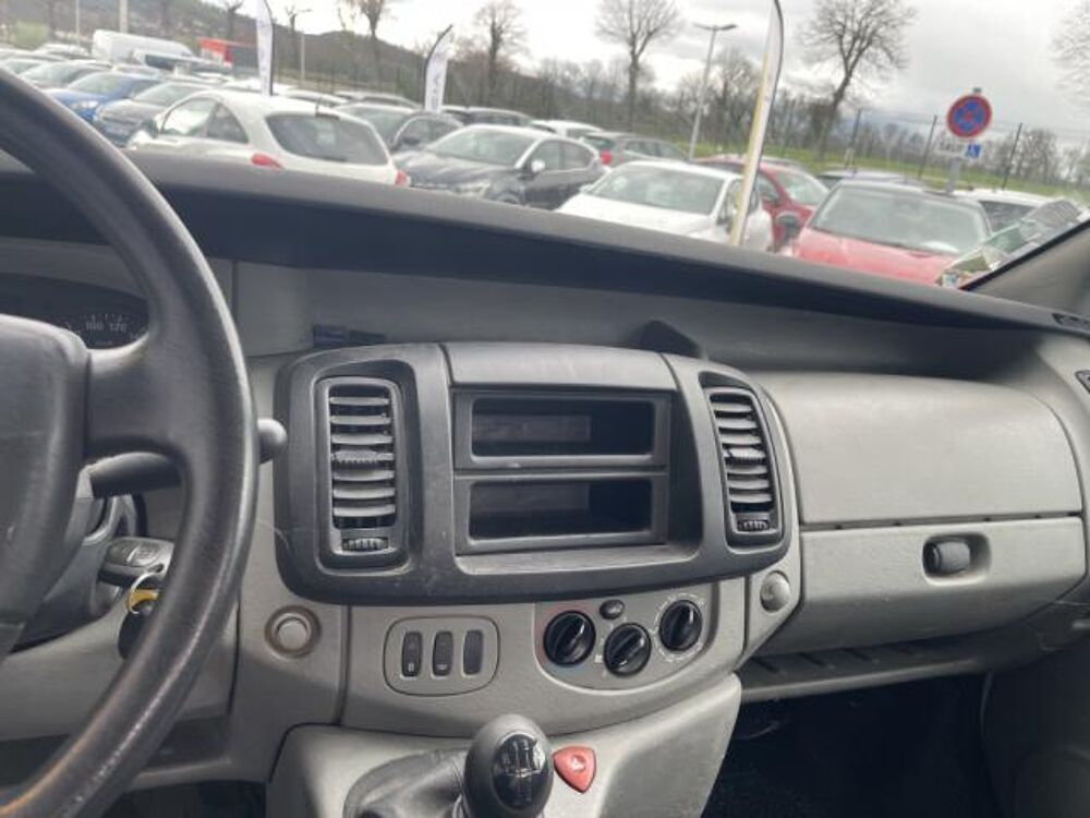 Trafic plateau cabine L2H1 1.9 DCI 80 2006 occasion 42210 Bellegarde-en-Forez