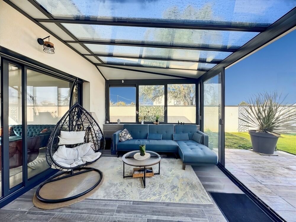 Vente Maison Maison d'architecte contemporaine connectée BBC 188 m² avec prestations d'exception sur parcelle de 750 m² avec piscine Les ponts de ce