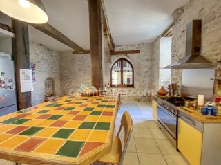  Maison � vendre 6 pi�ces 201 m�