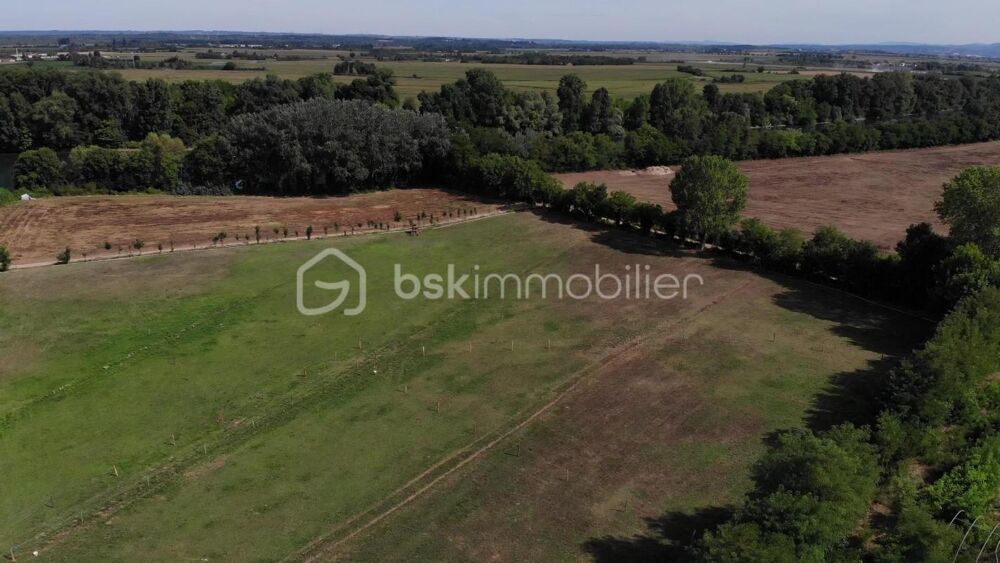 Centre équestre et écurie de propriétaires en activité sur 25 ha  Est Lyonnais (69)