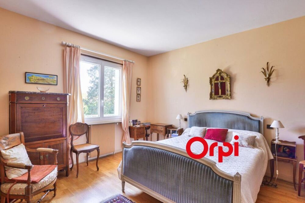 � vendre  Propri�t�/ch�teau �cully (69130)