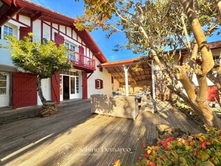  Maison � vendre 6 pi�ces 200 m�