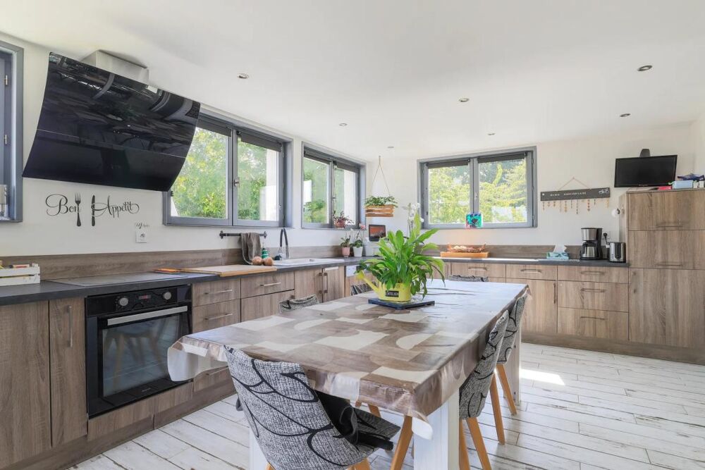 Maison de 6 pièces de 168 m² à Saint-Maulvis