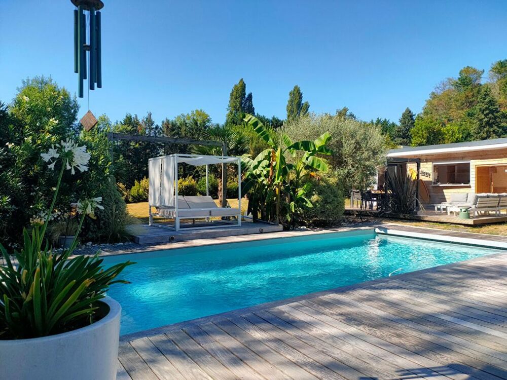 � vendre  Maison Montussan (33450)