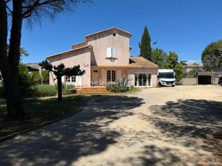  Villa à vendre 7 pièces 185 m²