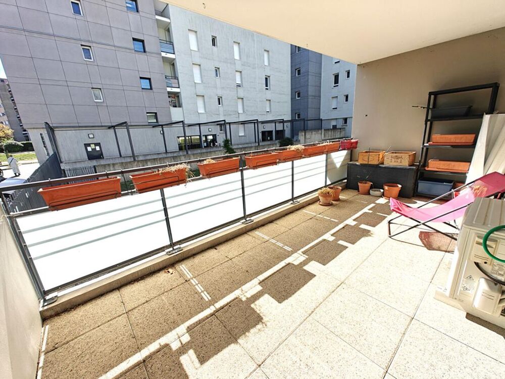 Vente Appartement ÉCHIROLLES  T3 RÉCENT 66,90 M²  TERRASSE ?PARKING  DPE B  QUARTIER NAVIS Echirolles