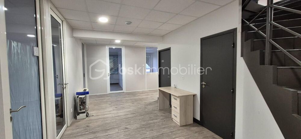   À LOUER / À VENDRE – Local de bureaux neuf de 228 m² – Massy (91) Massy