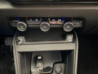 C4 1.2 PURETECH 130 SHINE 2022 occasion 34500 B&eacute;ziers