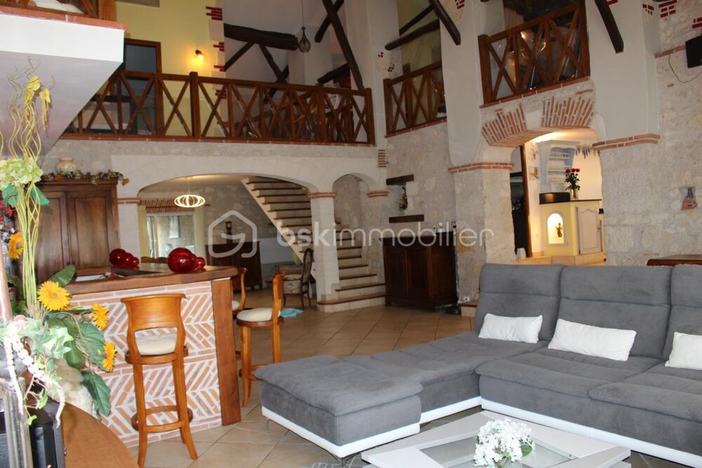 Vente Propriété/Château SUPERBE PROPRIETE EN PIERRES - PISCINE - JACUZZI - GARAGE Valence
