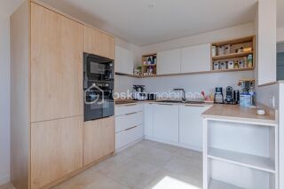Vente Appartement Appartement T3 de 64m² avec balcon, cave et stationnement Meyzieu