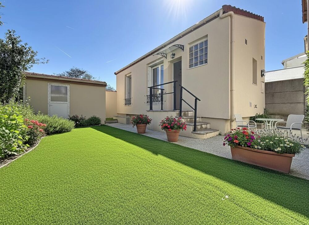 Vente Maison Charmante  Maison Orly 2 pièces  24.50 m2 avec dépendance de 7 m² Orly