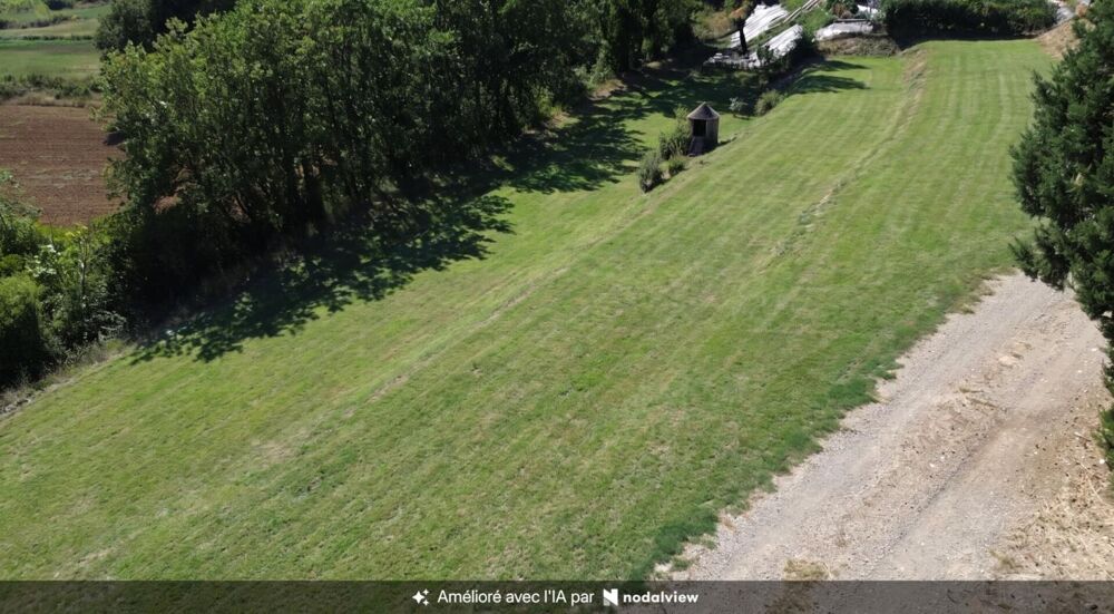 Vente Terrain Terrain constructible de 1 000 m2 avec vue dégagée, au calme et proche des commodités Salernes