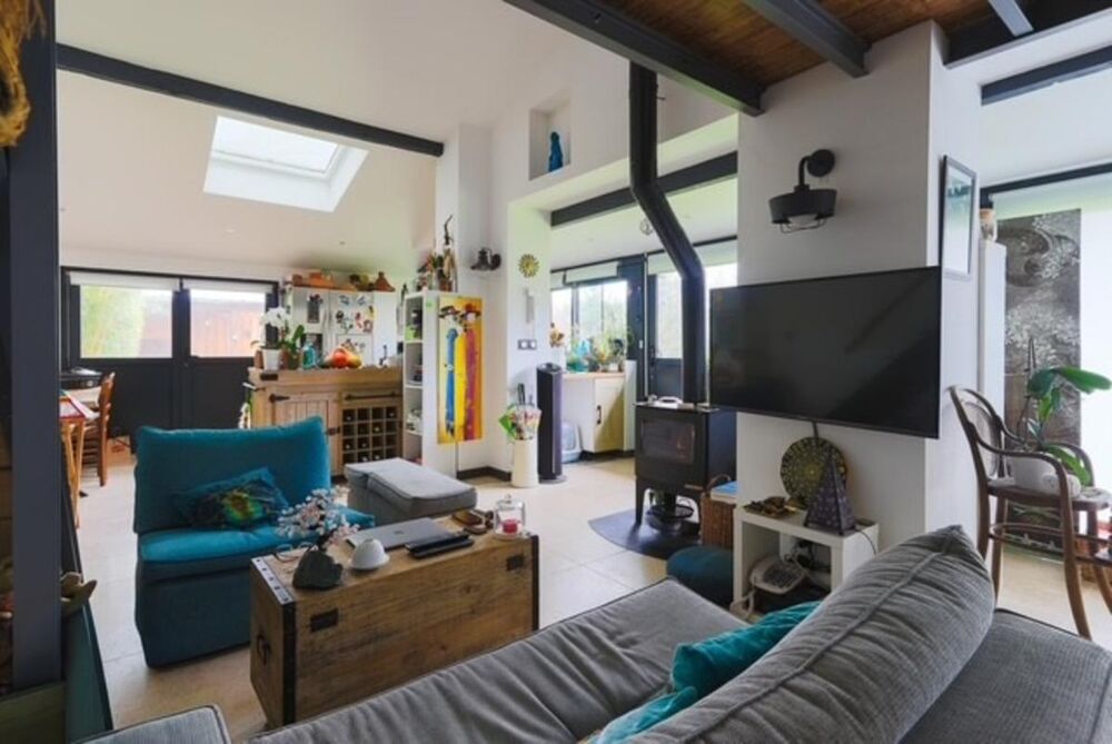 Vente Propriété/Château Très bel ensemble immobilier avec jardin et piscine offrant une belle rentabilité locative: 2 maisons non mitoyennes et un immeu Talence