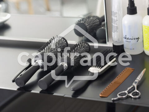   FINISTERE PROCHE QUIMPER (29) SALON DE COIFFURE MIXTE 70M2 