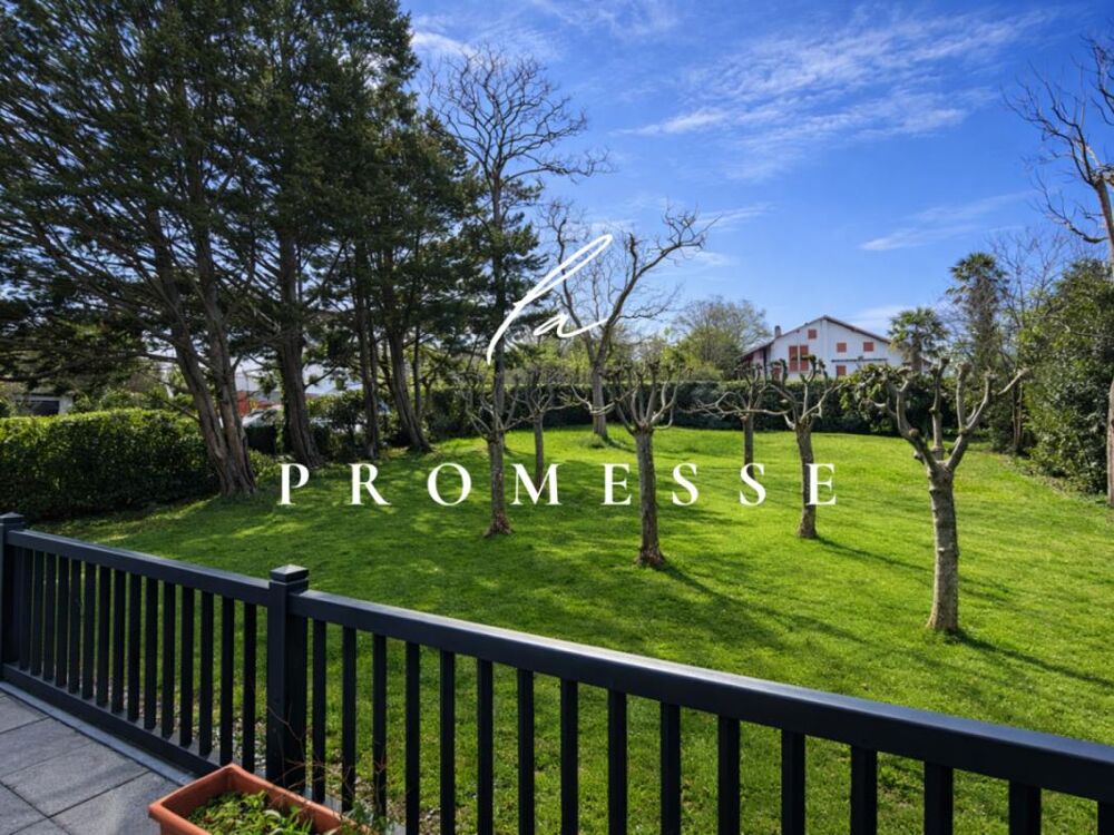 � vendre  Villa Gu�thary (64210)