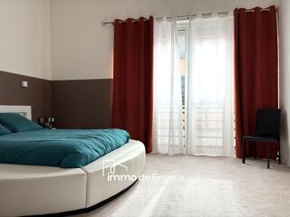  Remise / Grange à vendre 6 pièces 263 m²