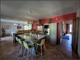  Maison � vendre 10 pi�ces 291 m�