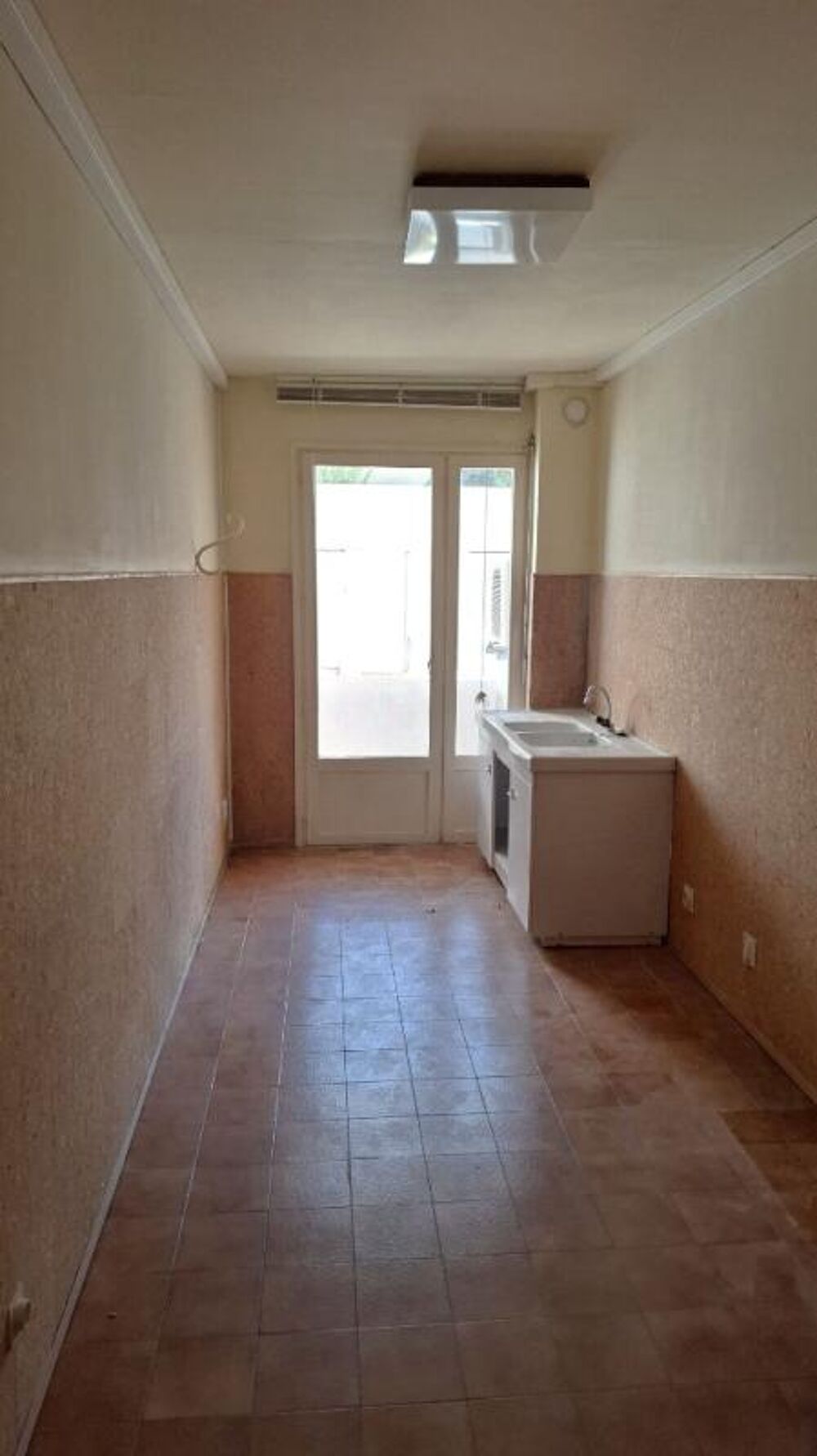 Vente Appartement Appartement  Toulon Mourillon T3 75 m2 Toulon