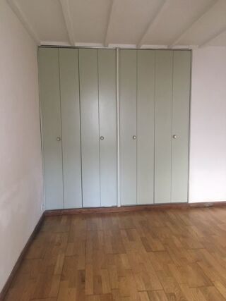  Appartement à louer 2 pièces 34 m²
