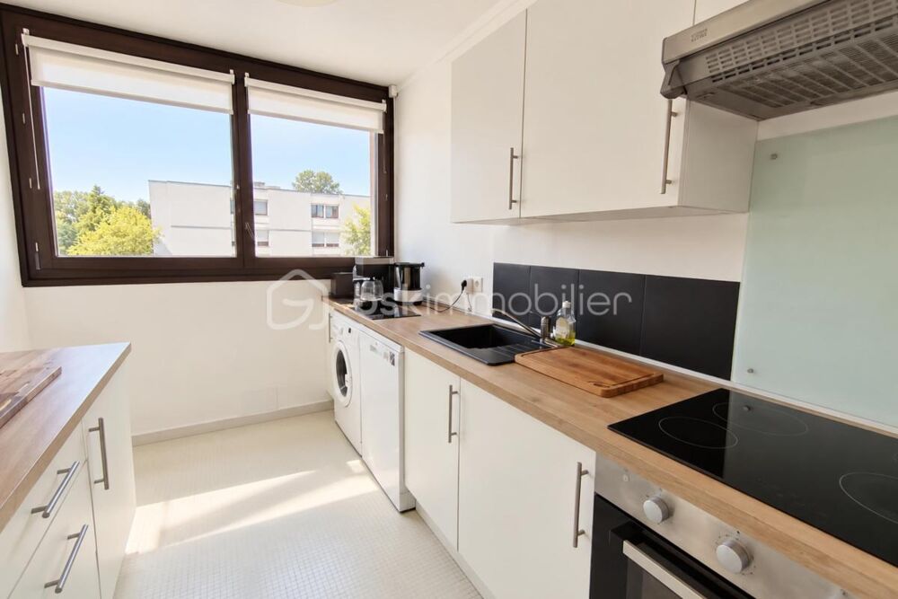 Vente Appartement Appartement 3 pièces 69m² – entièrement rénové – 2 chambres – parking Saint cyr l ecole