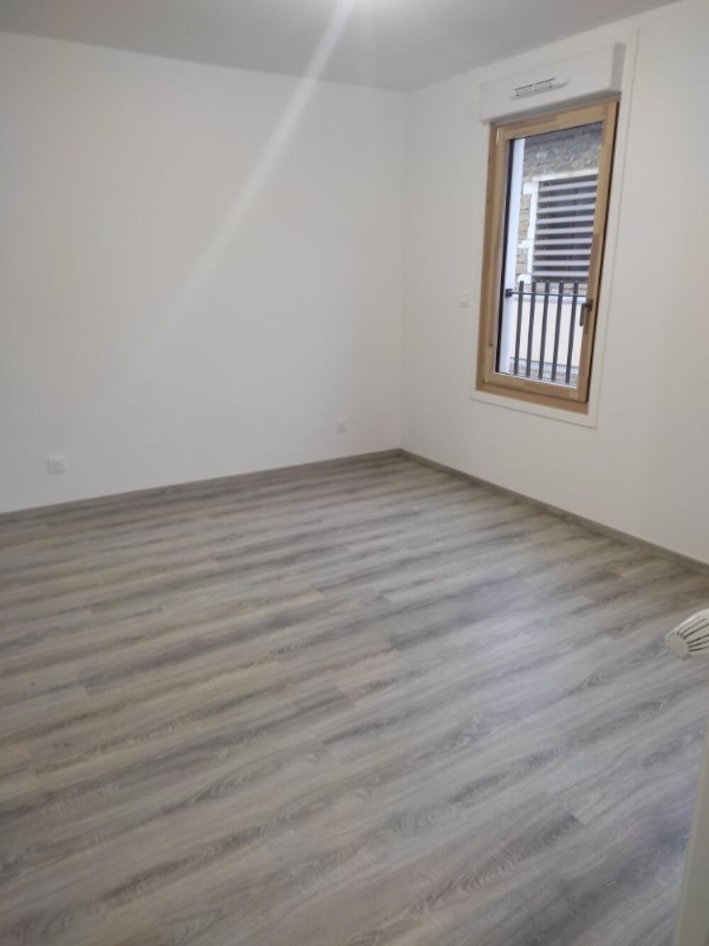 Location Appartement T2 avec balcon et garage à VILLEFRANCHE SUR SAONE Villefranche sur saone