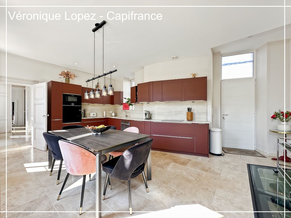 Vente Maison Agen quartier Préfecture, élégante demeure du XIXe siècle de 292 m² avec ascenseur, jardin, garage et piscine Agen