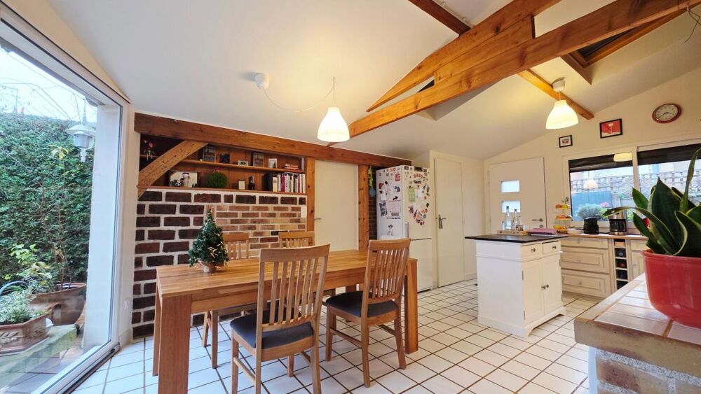 Vente Maison BOURGES MAISON 116M² 4 PIECES JARDIN GARAGE MARAIS Bourges