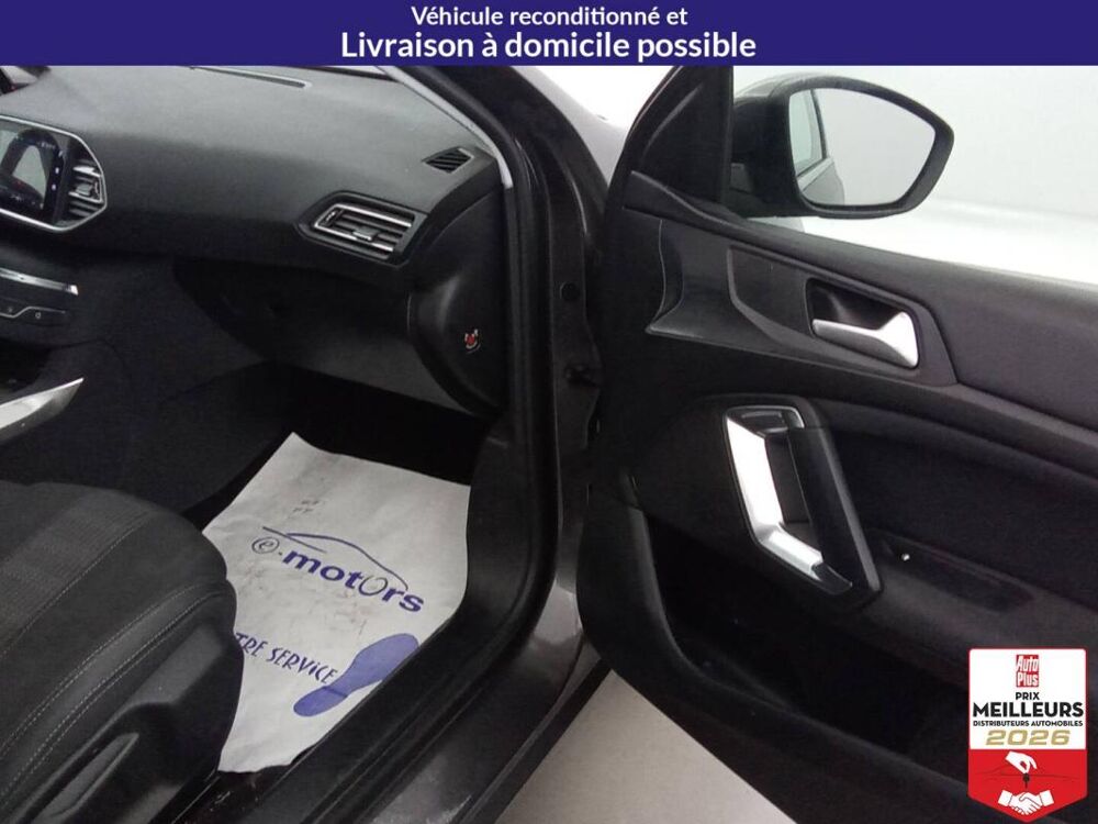 308 Essence 110 Allure Pack +GPS +PDC AR/AV 2021 occasion 10150 Lavau