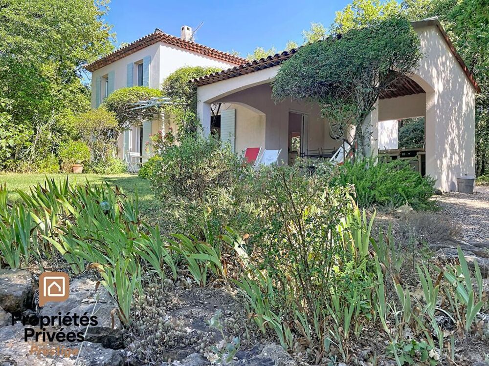 Villa 4 chambres - Piscine - Dépendance - Terrain 4 652 m² - Forcalqueiret 83136