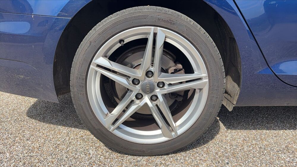 A4 IV 2.0 TDI 150 S line 2016 occasion 24510 Limeuil