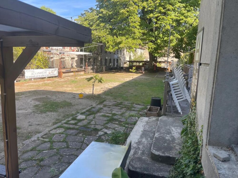 � vendre  Propri�t�/ch�teau Montolieu (11170)