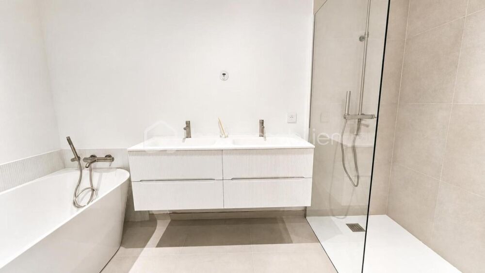 à vendre  Appartement Sainte-Maxime (83120)