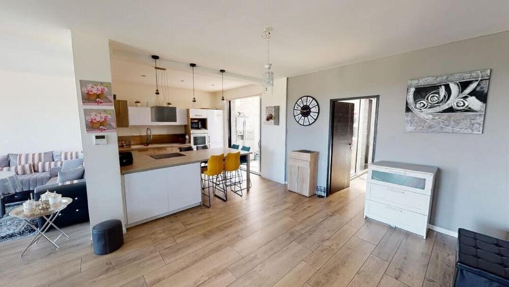 à vendre  Maison Mèze (34140)
