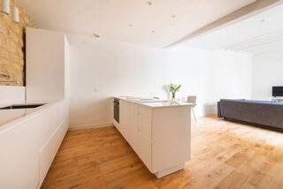  Appartement � vendre 3 pi�ces 77 m�