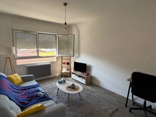  Immeuble à vendre 15 + pièces 260 m²