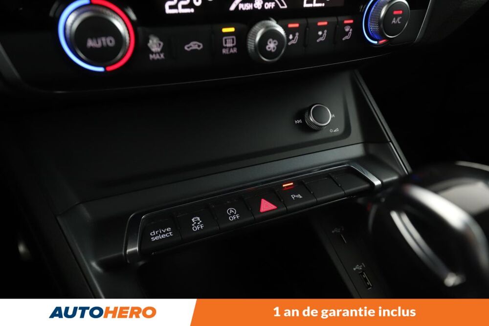 Q3 35 TFSI MHEV S line S tronic 7 150 ch 2020 occasion 92130 Issy-les-Moulineaux