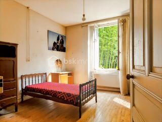  Maison � vendre 9 pi�ces 200 m�