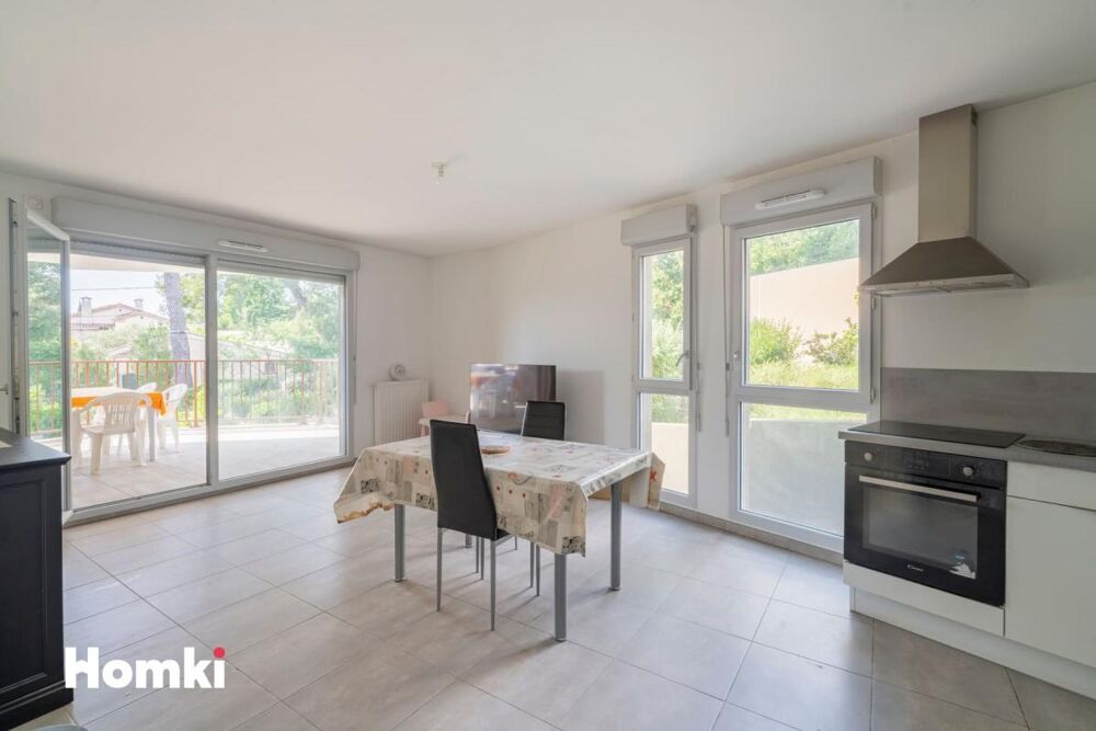 Vente Appartement Appartement T4 de 82 m² à Marseille 13013, Avenue des Poilus Marseille 12