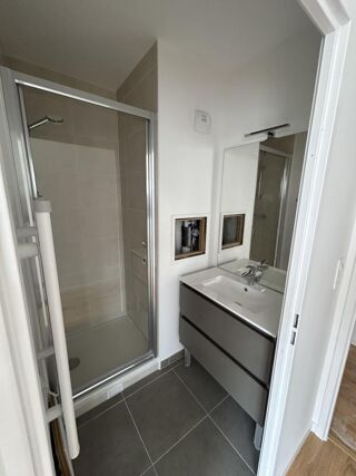  Appartement � vendre 5 pi�ces 100 m�