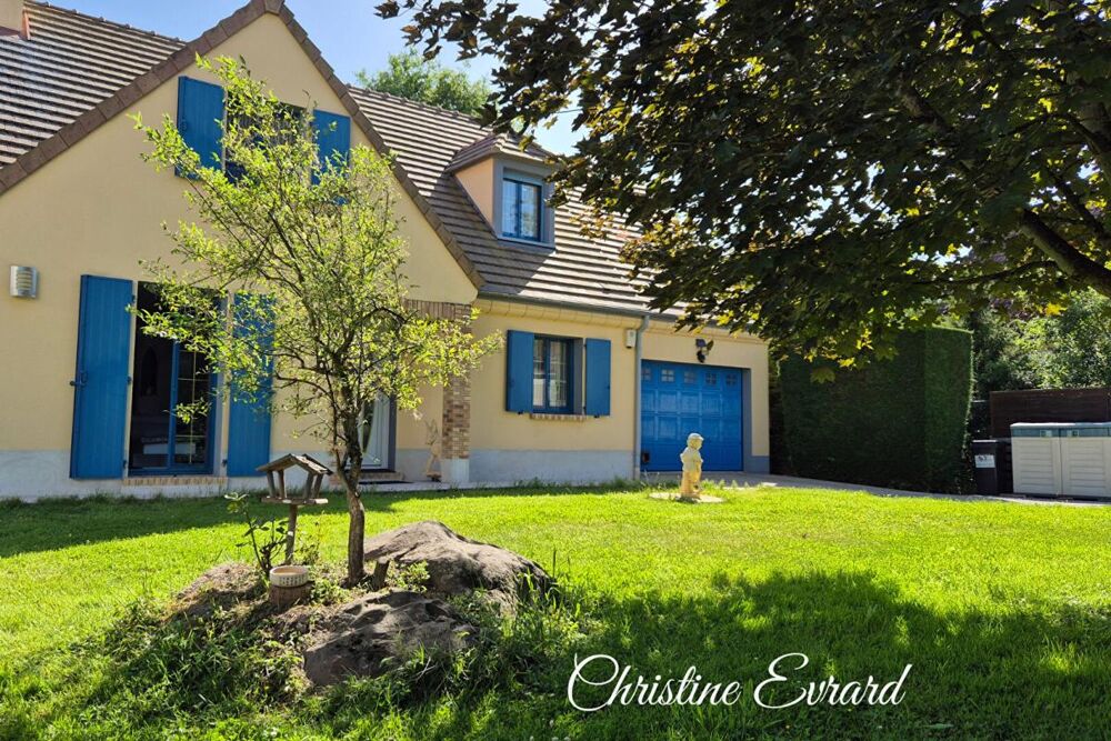 Vente Maison Maison Fontenay Les Briis 6 pièce(s) 140 m2 Fontenay les briis
