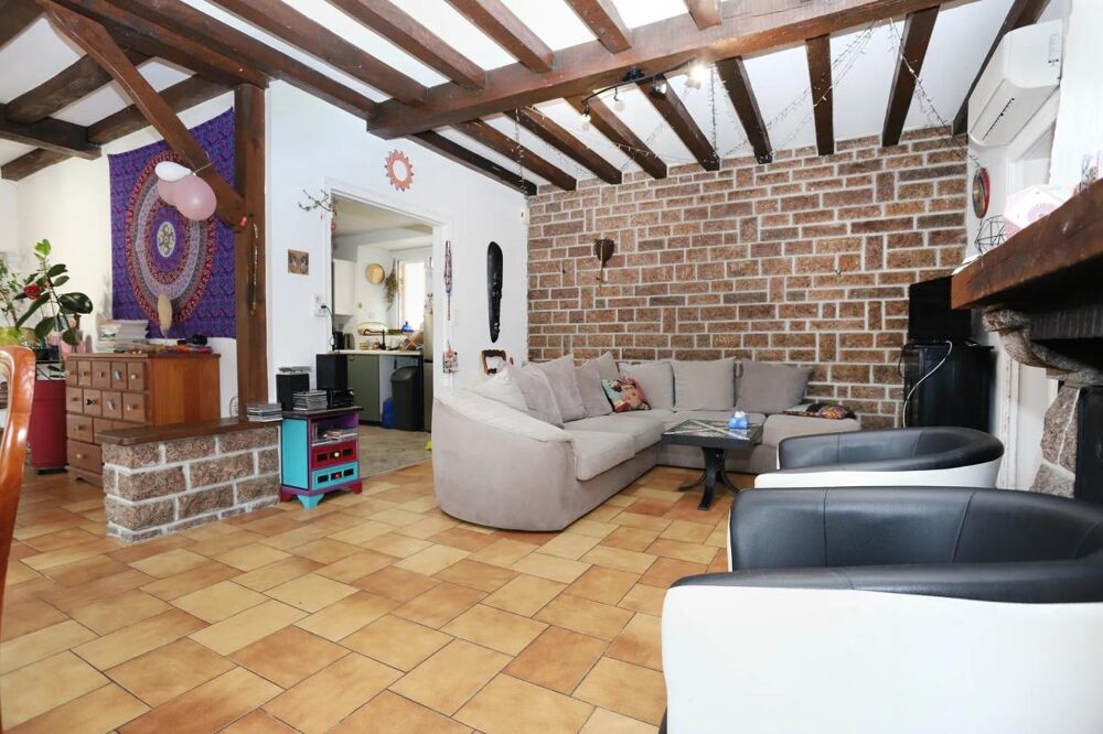 Vente Maison Maison de 9 pièces de 183 m² à Saint-Aubin-du-Cormier Saint aubin du cormier