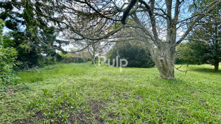  Terrain � vendre 702 m�