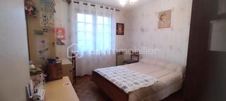  Propriété/château à vendre 6 pièces 160 m²